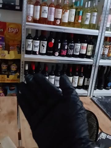 Imagen de Estaba reponiendo las estanterías y se me ocurrió hacer un