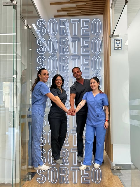 Imagen de ¡ESTAMOS DE ANIVERSARIO! 🎉

8 años cuidando sonrisas…