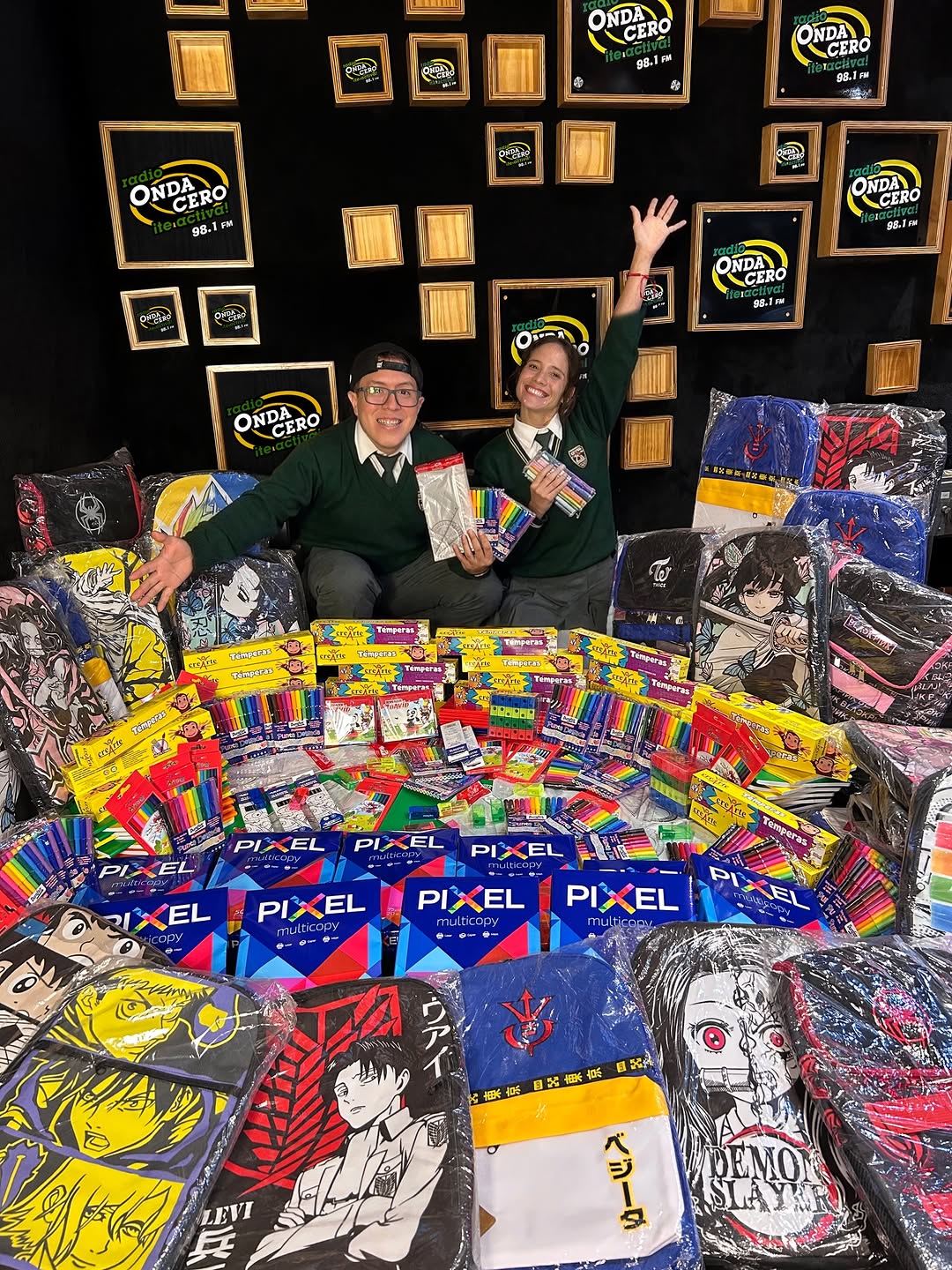 Imagen de ¡LAS MOCHILAS CON ONDA SE VIENEN CON TODO! 🔥🎒
En Onda