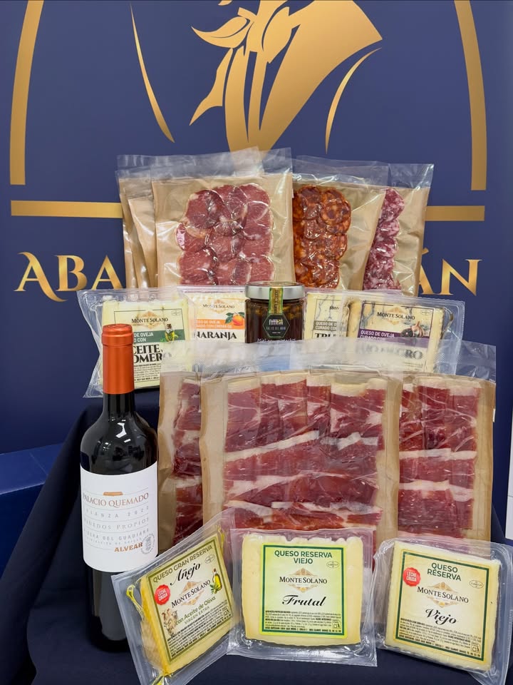 Imagen de 🎄✨ ¡¡SORTEO!! ✨🎄

Las luces ya brillan, el ambie