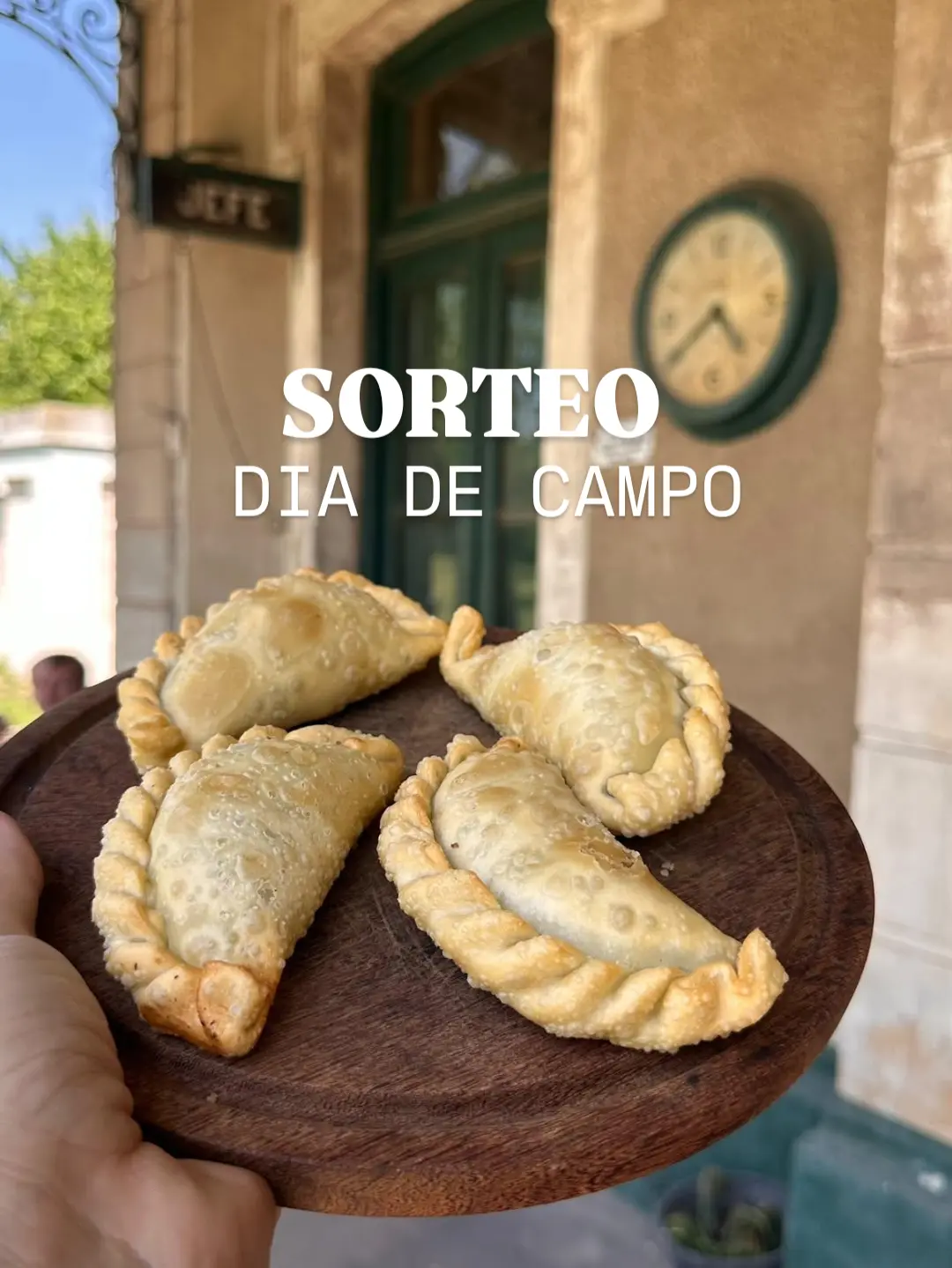Imagen de SORTEAMOS UN ALMUERZO  EN UNA ESTACION DE TREN EN EL CAMPO Y
