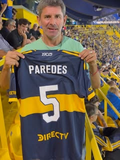 Imagen de 🎉 SORTEO: Camiseta de Leo Paredes 🎉

¿Querés tener l