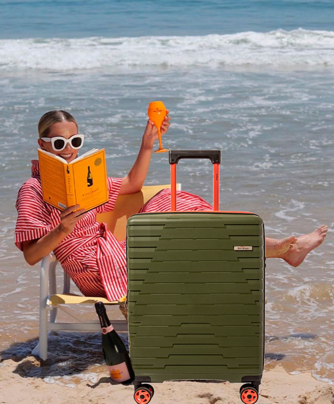 Imagen de ¡VACACIONES A LA VISTA Y EL LIO DE HACER MALETAS! 🧳🎉