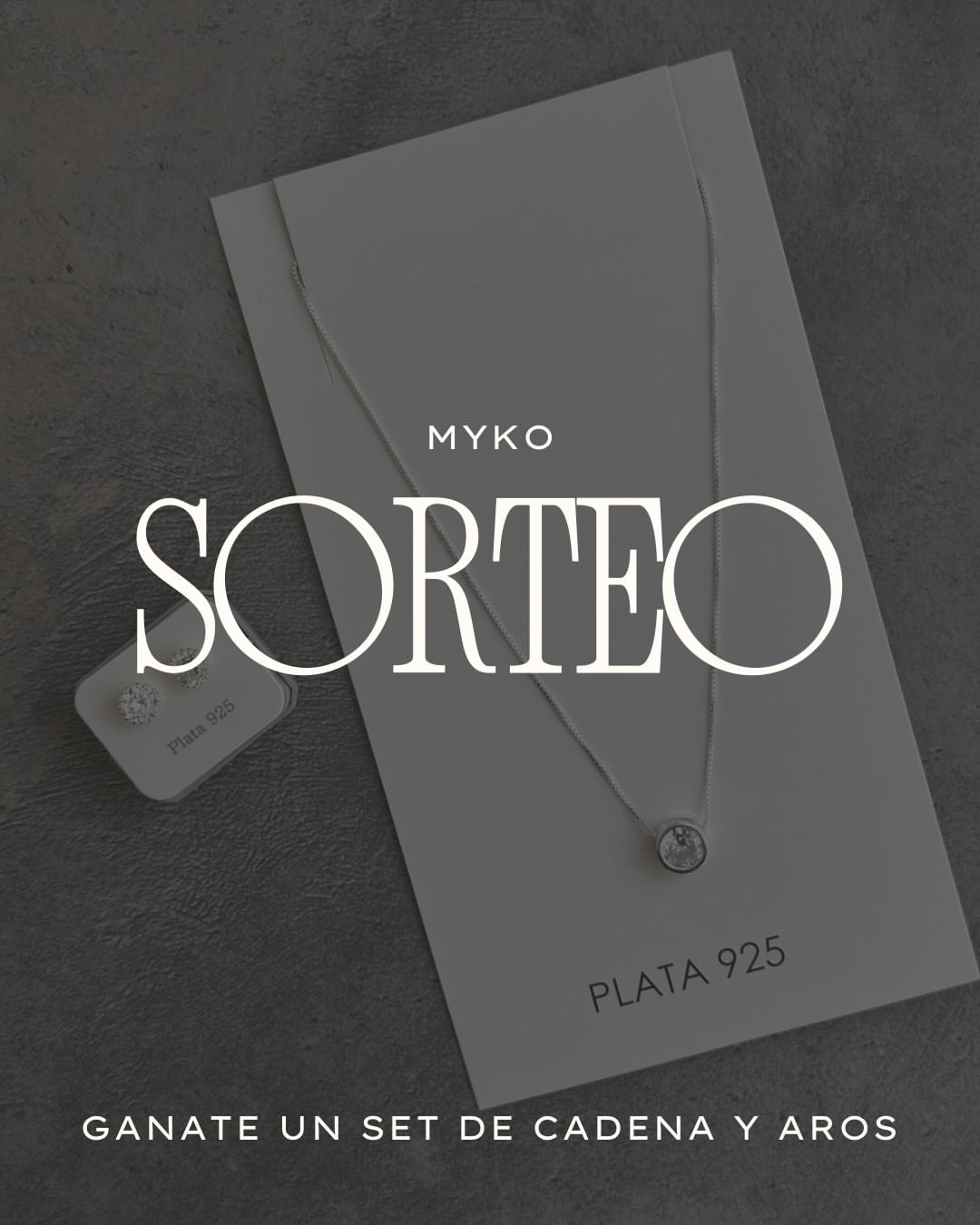 Imagen de MYKO TE REGALA 🛍️
Conjunto de cadena y dije + aros abr